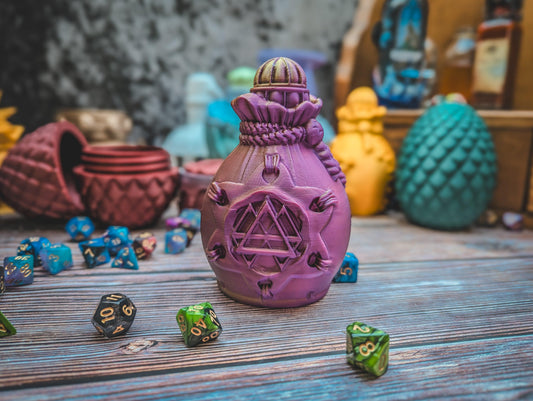 Potion of Invisibility dice holder - The Flaming Feather & Flaming Filament