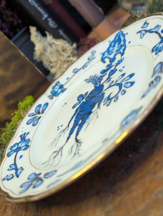 Mandragora in Delft blue style