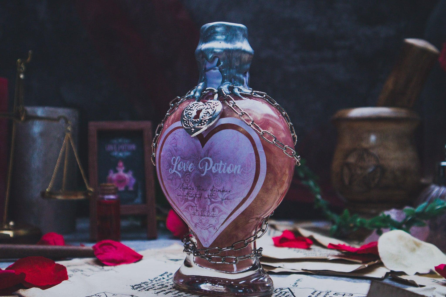 Love Potion Colour-changing potion - The Flaming Feather & Flaming Filament