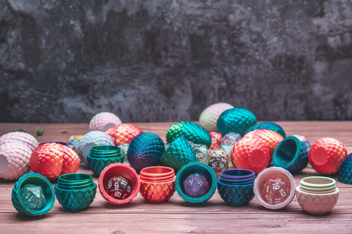 Mystery D20 + Mystery Dragon Egg - The Flaming Feather & Flaming Filament