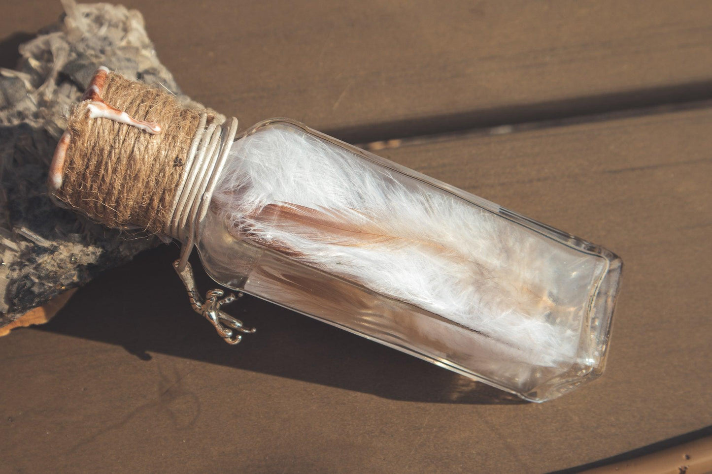 Hippogriff feathers - The Flaming Feather & Flaming Filament