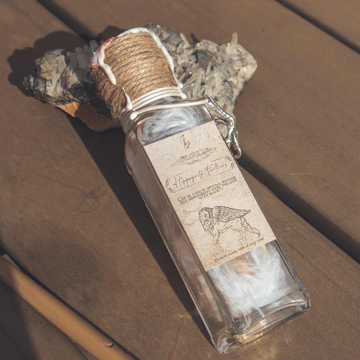 Hippogriff feathers - The Flaming Feather & Flaming Filament