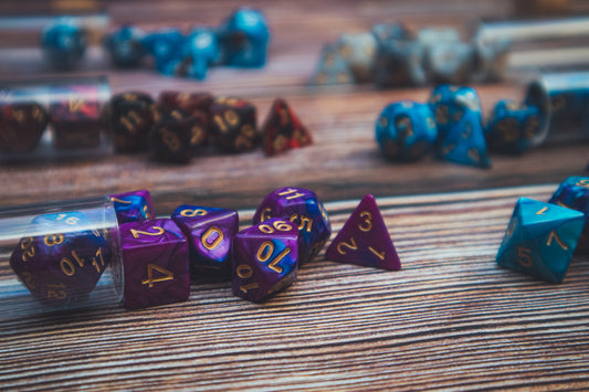 Dice sets based on your Dungeons and Dragons class - The Flaming Feather & Flaming Filament