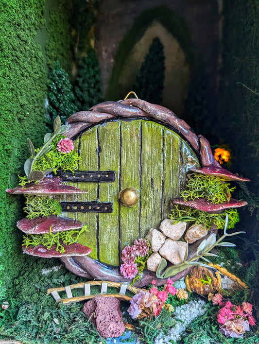 Round door ornament / wall decor