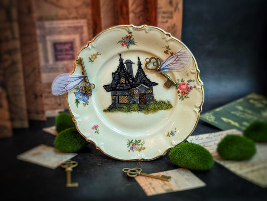 Cute decorative plate.