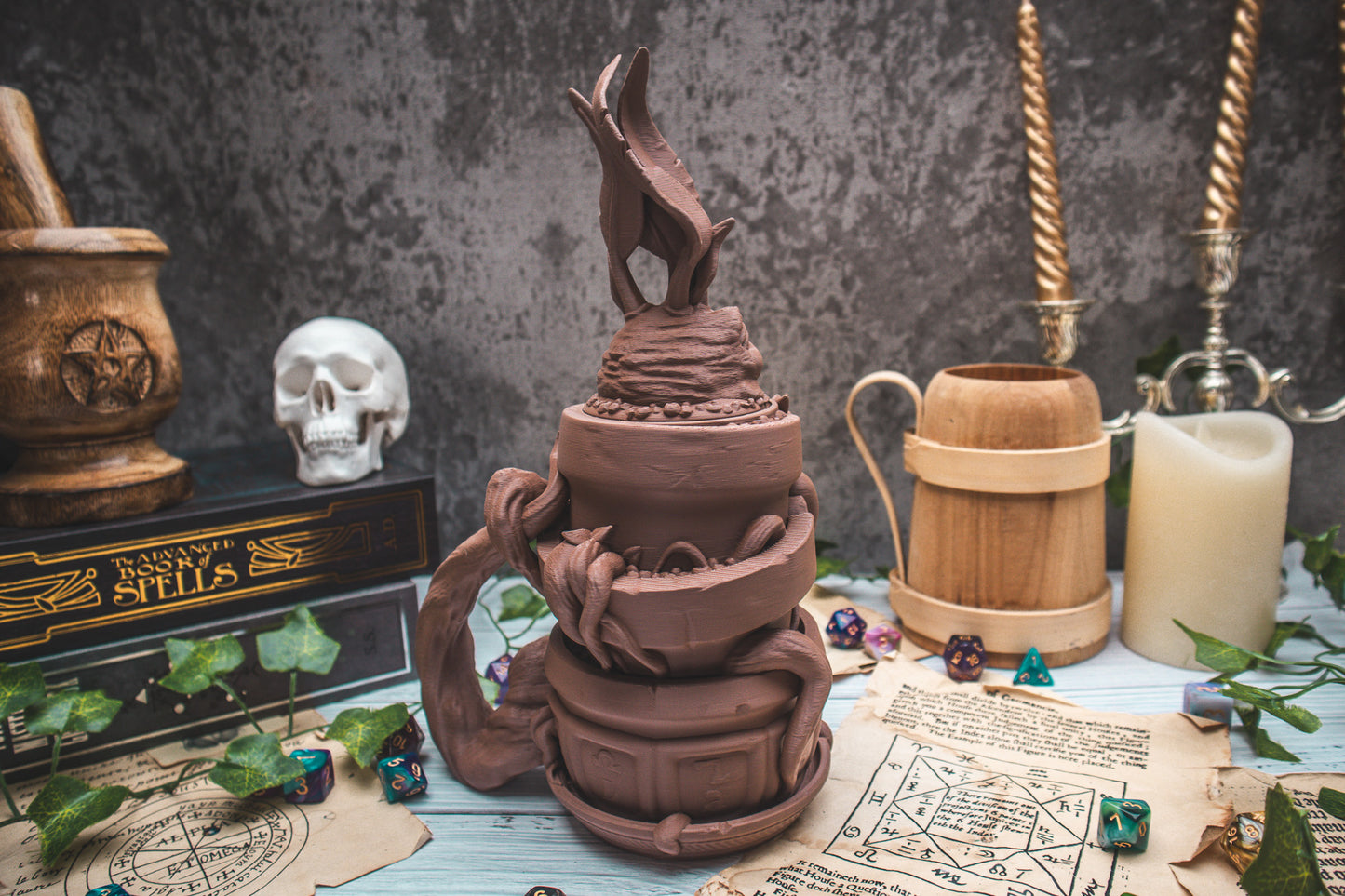 Mandrake Dice Mug + Dice Tower