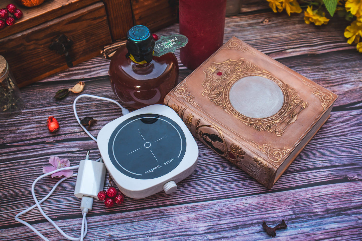 SELF STIRRING Poisoned apple - Storybook potion