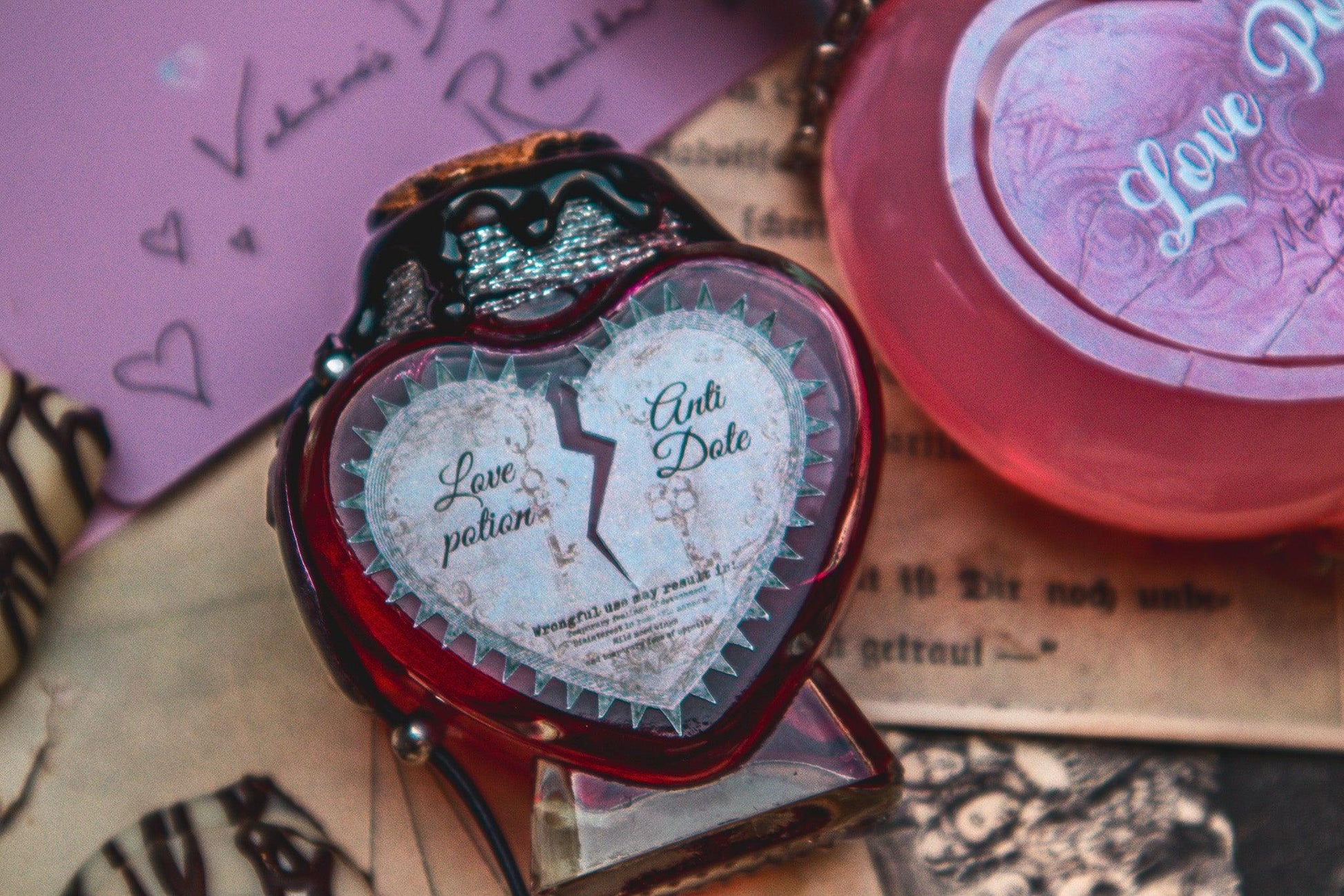 Love potion Antidote - The Flaming Feather & Flaming Filament