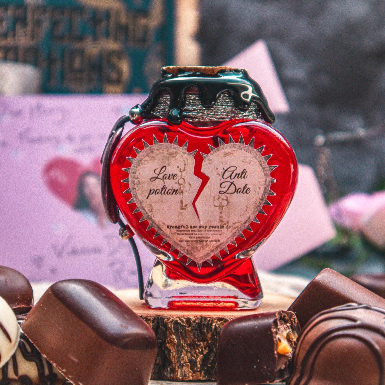 Love potion Antidote - The Flaming Feather & Flaming Filament