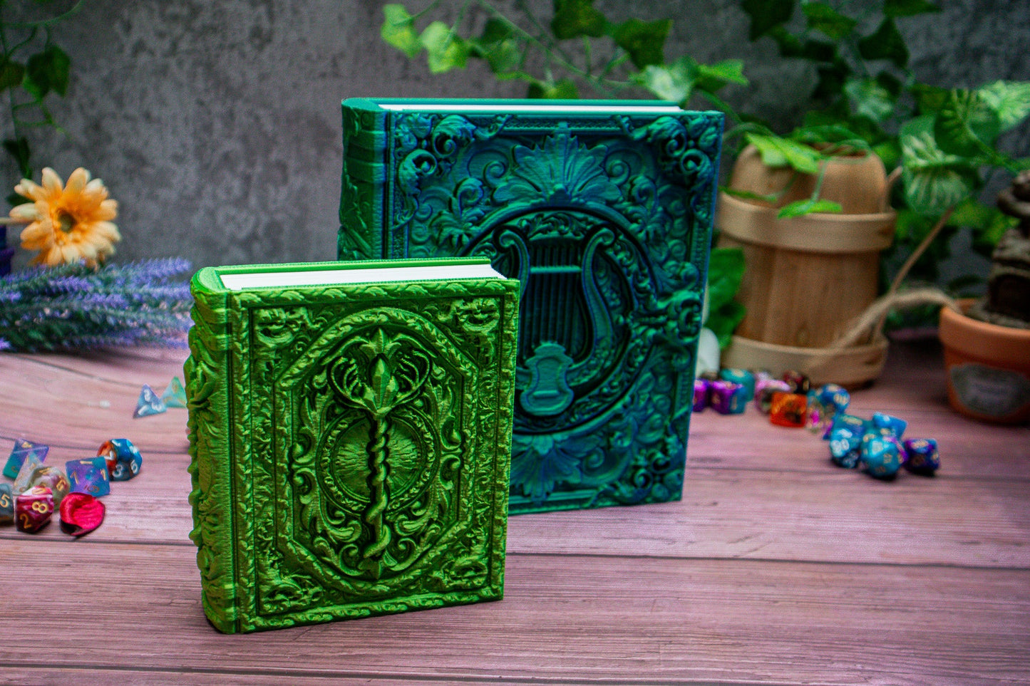 Monk's Fist Dice tome - Dice holder & Dice tray