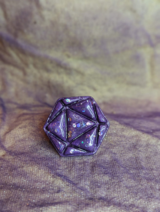 D20 pin