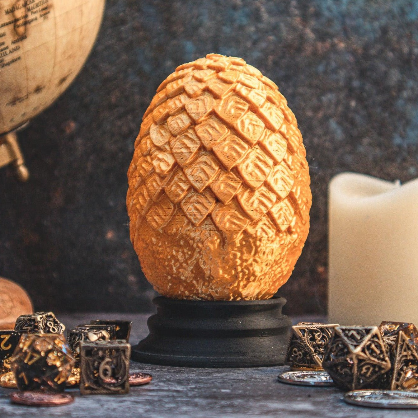 Dragon egg + stand - screw on dice holder - The Flaming Feather & Flaming Filament