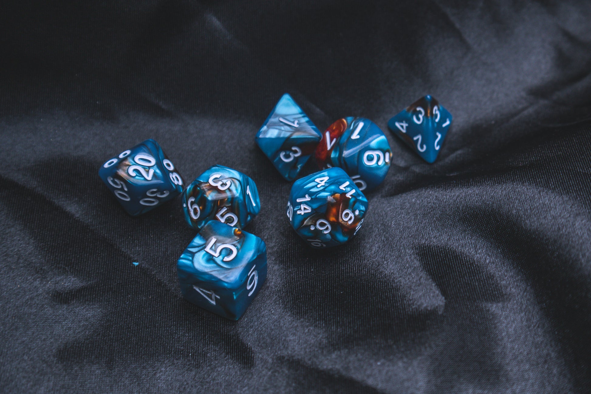 Ocean's Treasure Polyhedral dice set - Soft edge - The Flaming Feather & Flaming Filament