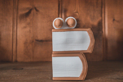 Magical Books Wandholder - Single wandholder